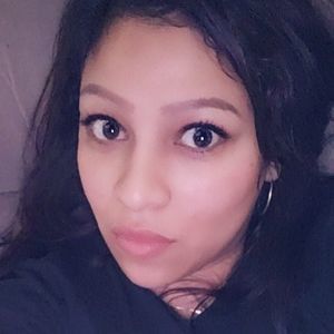 Meet your Posher, Janeva